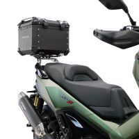 Top case GPR TECH compatible with  Voge SR 450 X 2026/2027 e5 plus Top Case Alpitech en aluminium, couleur argent avec  porte-bagases y plaque spécifique Capacité Litres 26