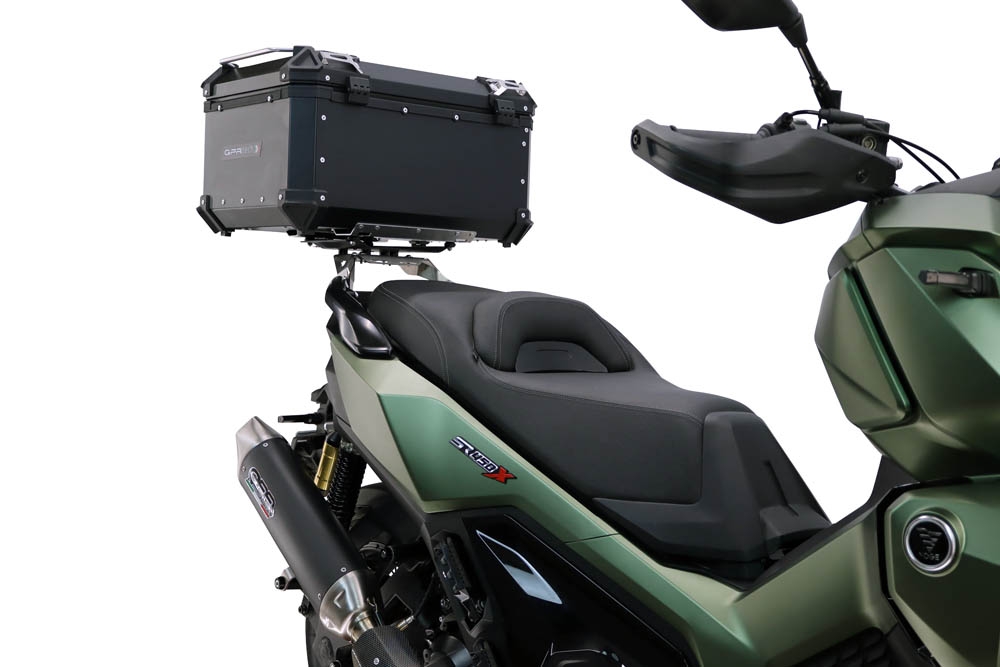 Top case GPR TECH compatible with  Voge SR 450 X 2026/2027 e5 plus Top Case Alpitech en aluminium, couleur argent avec  porte-bagases y plaque spécifique Capacité Litres 45
