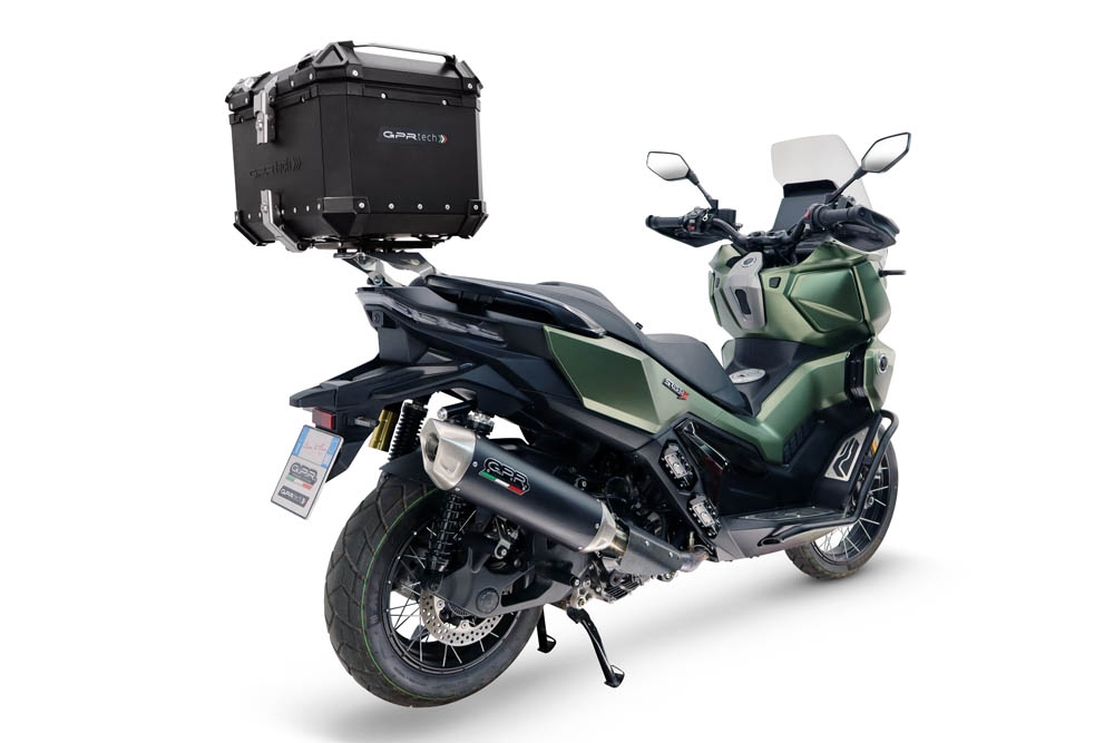 Top case GPR TECH compatible with  Voge SR 450 X 2026/2027 e5 plus Top Case Alpitech en aluminium, couleur argent avec  porte-bagases y plaque spécifique Capacité Litres 35