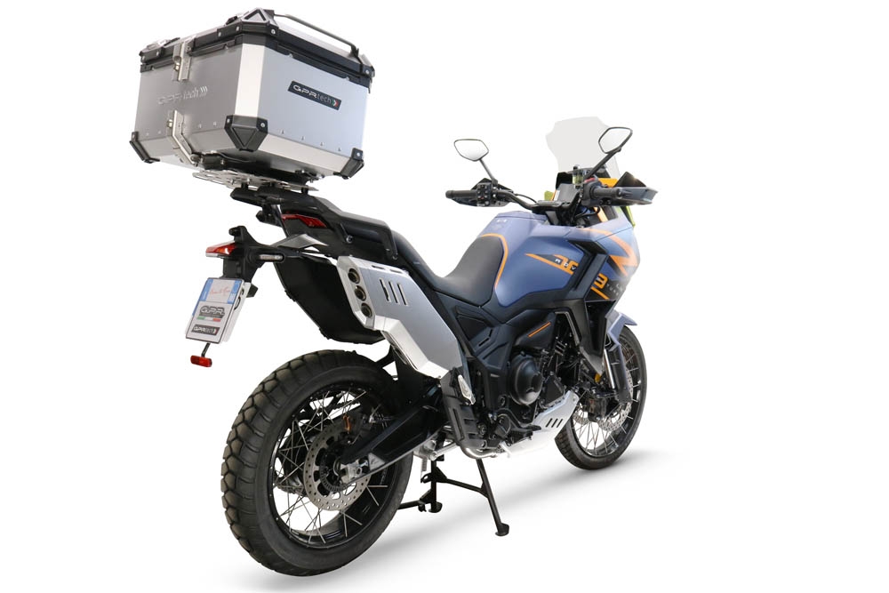 GPR TECH compatible with  Zontes 703 F 2025/2026 Top Case Alpitech en aluminium, couleur argent avec plaque spécifique incluse Capacité Litres 45